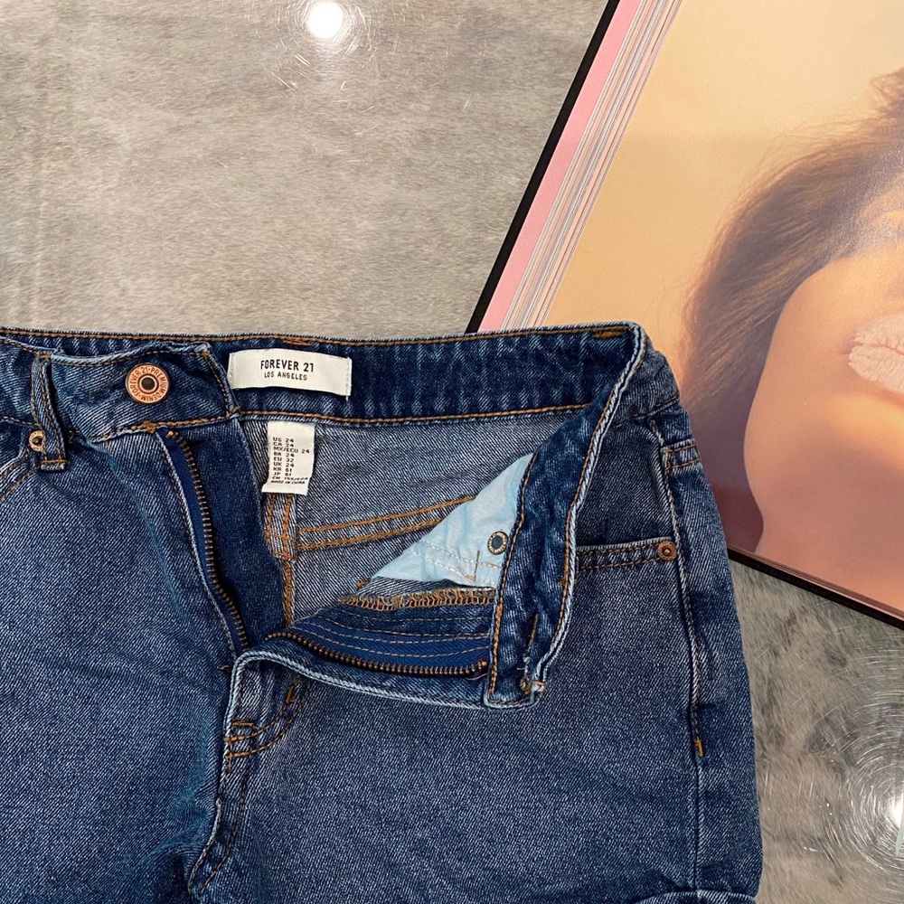 Forever 21 Dark Wash Cuffed Shorts US